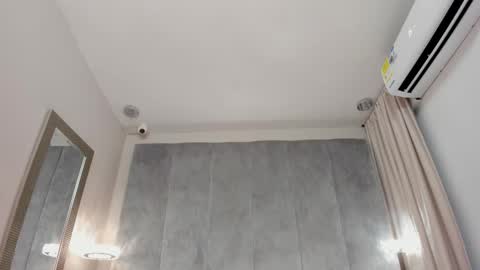 Alinna  online show from 17, 1, 2025