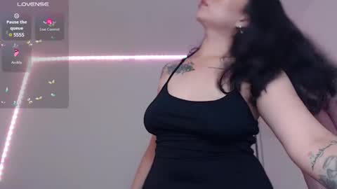 Snapshot of alisa__cain chatting on 31, 1, 2025 Alejandra online show from 31, 1, 2025