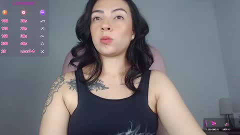 Snapshot of alisa__cain chatting on 23, 9, 2025 Alejandra online show from 23, 9, 2025