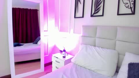 Snapshot of alisa_walker chatting on 30, 12, 2024 online show from 30, 12, 2024