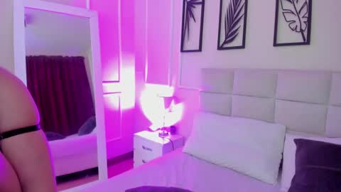 Snapshot of alisa_walker chatting on 11, 2, 2025 online show from 11, 2, 2025