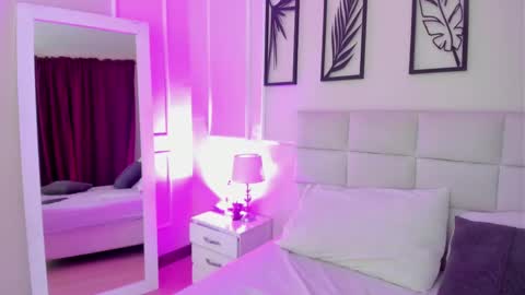 Snapshot of alisa_walker chatting on 27, 2, 2025 online show from 27, 2, 2025