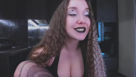 Snapshot of alisaxfox chatting on 5, 5, 2026 Alisa online show from 5, 5, 2026