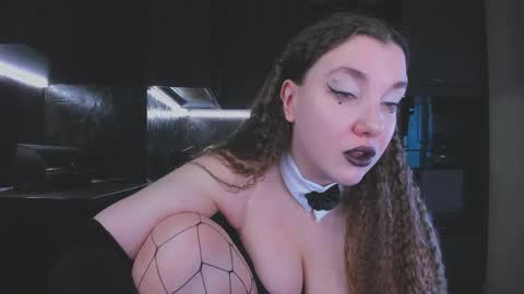Snapshot of alisaxfox chatting on 18, 5, 2026 Alisa online show from 18, 5, 2026