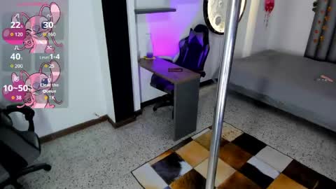 alise_mason online show from 15, 4, 2026