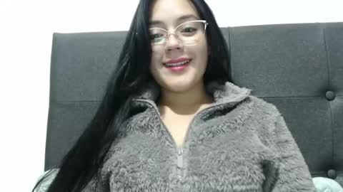 alisha_9997 online show from 15, 5, 2026