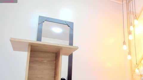           online show from 21, 12, 2024