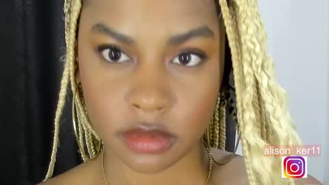 Snapshot of alison_ker chatting on 19, 1, 2025 Sofias house online show from 19, 1, 2025