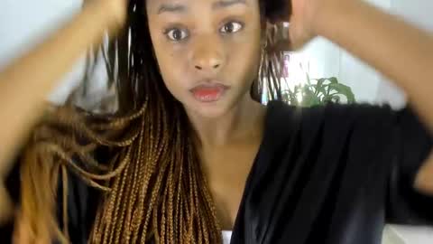 Snapshot of alison_ker chatting on 30, 9, 2025 Sofias house online show from 30, 9, 2025