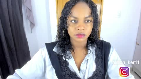 Snapshot of alison_ker chatting on 12, 4, 2026 Sofias house online show from 12, 4, 2026