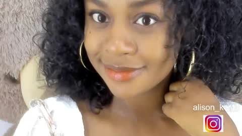 Snapshot of alison_ker chatting on 24, 4, 2026 Sofias house online show from 24, 4, 2026