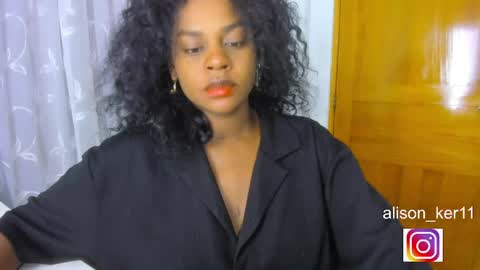 Snapshot of alison_ker chatting on 3, 6, 2026 Sofias house online show from 3, 6, 2026
