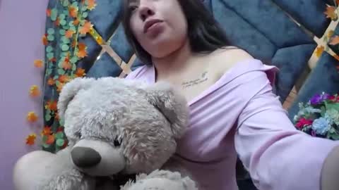 Alison Meiker online show from 23, 12, 2025