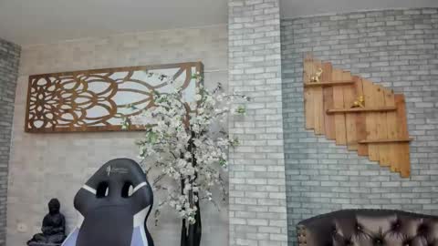 alisonn_doll online show from 27, 10, 2025