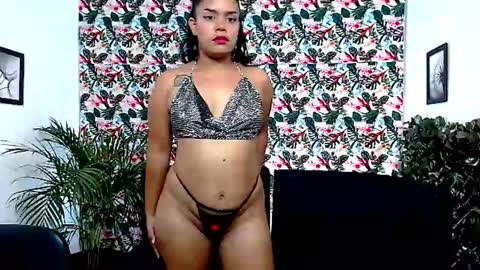 Snapshot of alisonn_hot chatting on 4, 12, 2024 ALISSON HOT online show from 4, 12, 2024