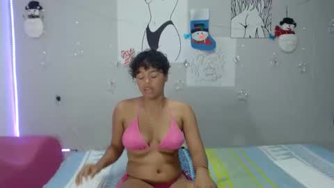 Snapshot of aliss_69 chatting on 11, 1, 2025 aliss_69 online show from 11, 1, 2025