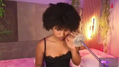 Snapshot of alissa_cute1 chatting on 19, 1, 2026 Mia online show from 19, 1, 2026