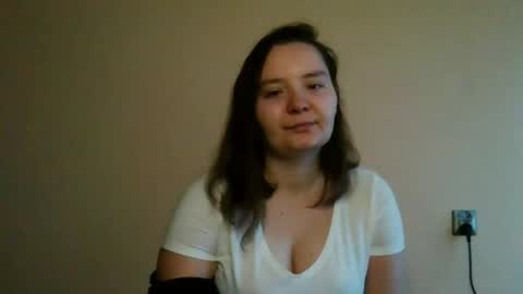 Snapshot of alissaflowers chatting on 17, 1, 2025 AlissaFlowers online show from 17, 1, 2025