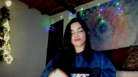 Snapshot of alisson369_ chatting on 15, 12, 2025 Alisson369 online show from 15, 12, 2025