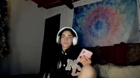 Snapshot of alisson369_ chatting on 8, 1, 2026 Alisson369 online show from 8, 1, 2026