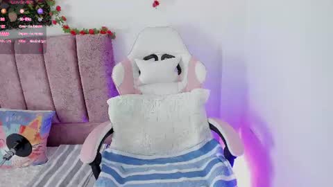 Snapshot of alisson_boobs_ chatting on 16, 6, 2026 Alisson online show from 16, 6, 2026