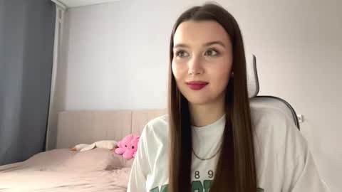 Snapshot of alitalapre chatting on 21, 11, 2025 Annie online show from 21, 11, 2025