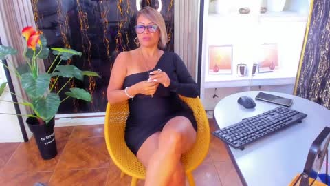 Alix online show from 25, 1, 2025