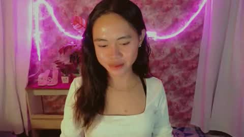 ALIYAH SOO online show from 27, 4, 2026