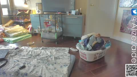 Alize Zaide online show from 10, 1, 2025