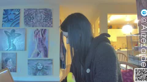 Alize Zaide online show from 14, 2, 2025