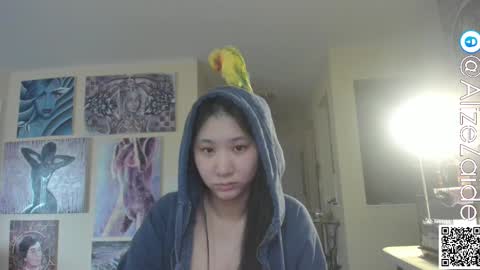 Alize Zaide online show from 9, 3, 2025