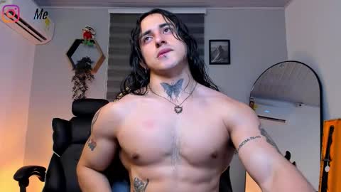 Snapshot of allen_rosse chatting on 8, 11, 2025 independent model 3 online show from 8, 11, 2025