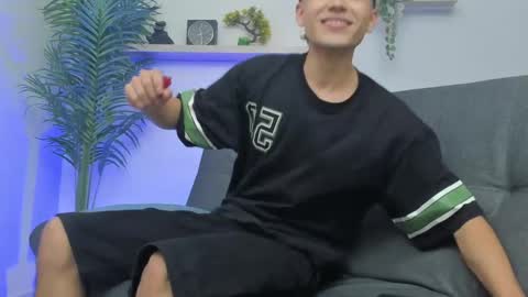 Snapshot of allexserrano chatting on 14, 1, 2025 Allex online show from 14, 1, 2025