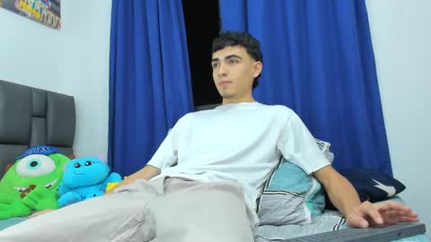 Snapshot of allexserrano chatting on 30, 1, 2025 Allex online show from 30, 1, 2025