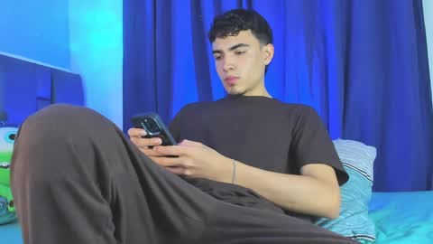 Snapshot of allexserrano chatting on 4, 3, 2025 Allex online show from 4, 3, 2025