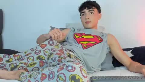 Snapshot of allexserrano chatting on 9, 10, 2025 Allex online show from 9, 10, 2025