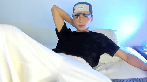 Snapshot of allexserrano chatting on 9, 10, 2025 Allex online show from 9, 10, 2025