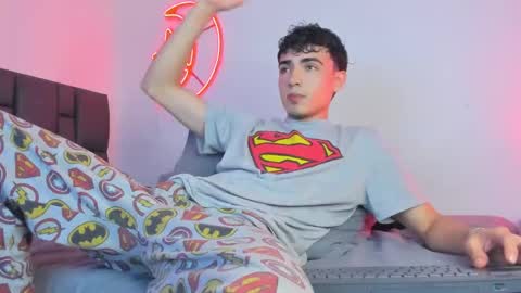 Snapshot of allexserrano chatting on 27, 11, 2025 Allex online show from 27, 11, 2025