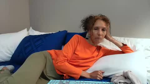 wishlist on bio online show from 12, 11, 2025