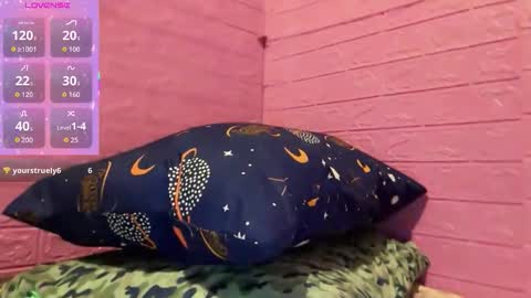 allianahpetit online show from 25, 3, 2026