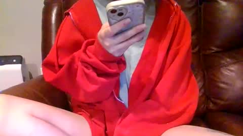 Snapshot of alliebearx chatting on 25, 2, 2026 alliebearx online show from 25, 2, 2026