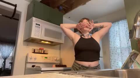 Snapshot of allieberrybb chatting on 10, 1, 2025  bb  online show from 10, 1, 2025