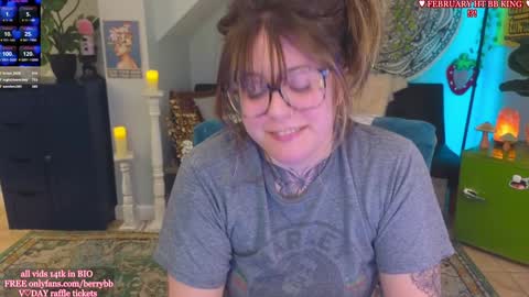 Snapshot of allieberrybb chatting on 7, 2, 2025  bb  online show from 7, 2, 2025