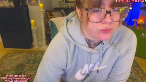 Snapshot of allieberrybb chatting on 11, 2, 2025  bb  online show from 11, 2, 2025