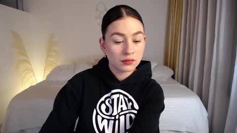 Snapshot of allierose_ chatting on 13, 1, 2026 Allie online show from 13, 1, 2026