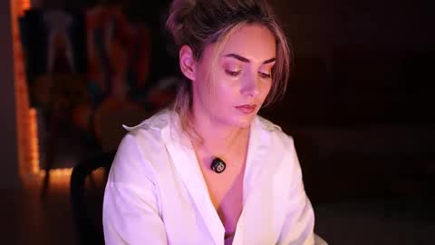 Allie online show from 11, 11, 2025