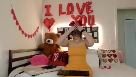 Snapshot of allison_hill19 chatting on 7, 2, 2026 Alli online show from 7, 2, 2026