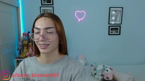   online show from 7, 2, 2025