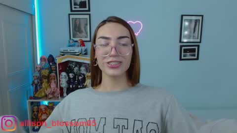   online show from 8, 2, 2025