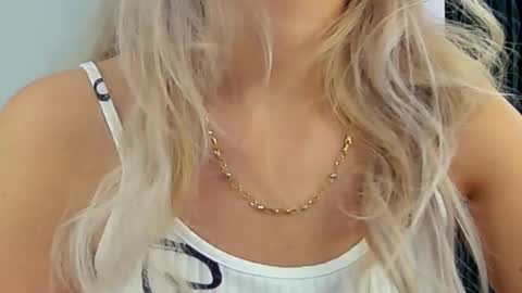 AllisonSweetie online show from 27, 10, 2025